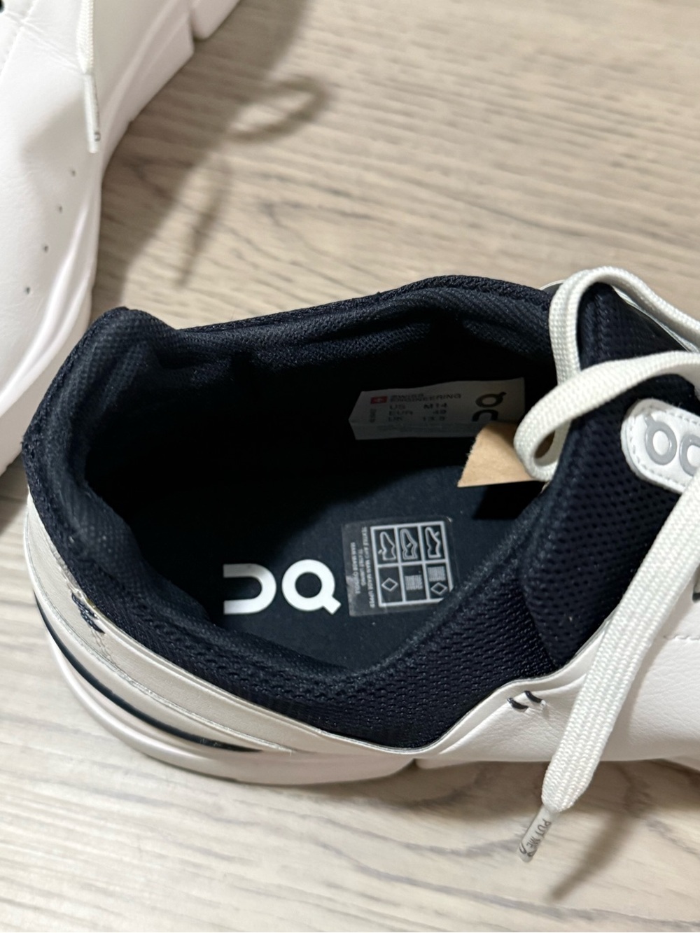 On Running The Roger Mens 14 White Navy Tennis Shoes Speedboard Vegan Leather - Picture 6 of 10